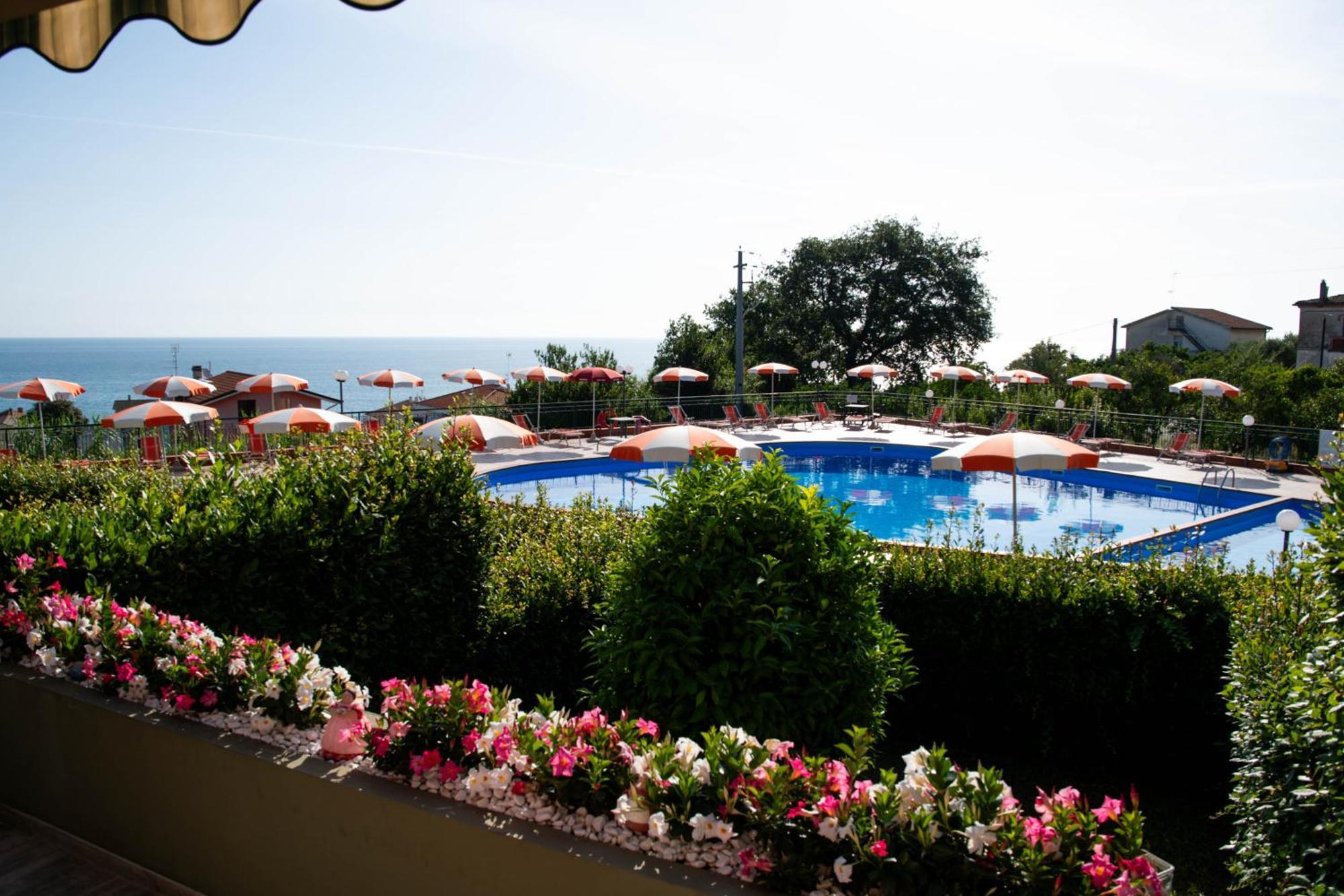 Diba House 46 Appartement San Vito Chietino Buitenkant foto